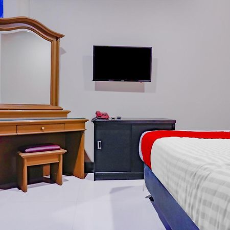 Oyo 117 Blueberry Homestay Jakarta Ngoại thất bức ảnh