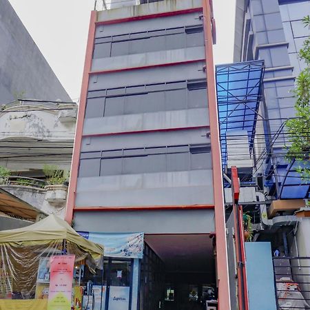 Oyo 117 Blueberry Homestay Jakarta Ngoại thất bức ảnh