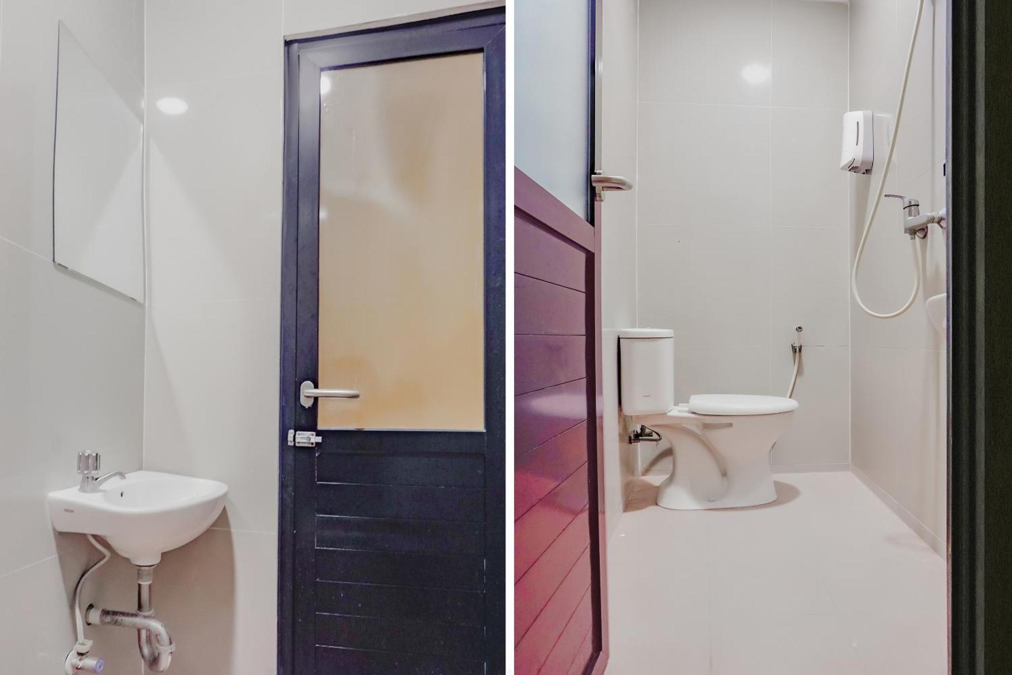 Oyo 117 Blueberry Homestay Jakarta Ngoại thất bức ảnh