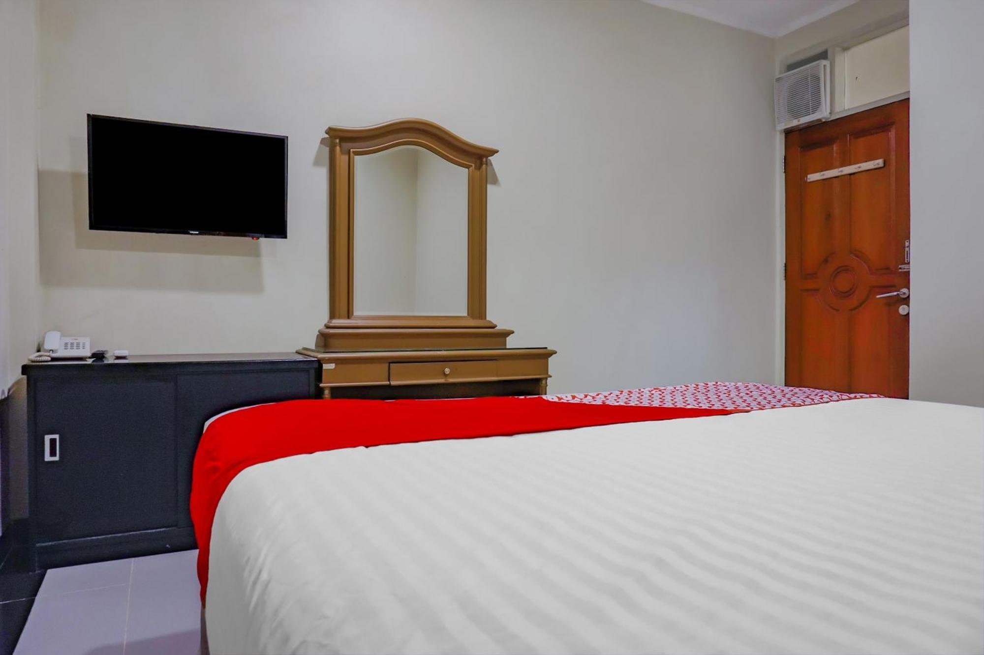 Oyo 117 Blueberry Homestay Jakarta Ngoại thất bức ảnh