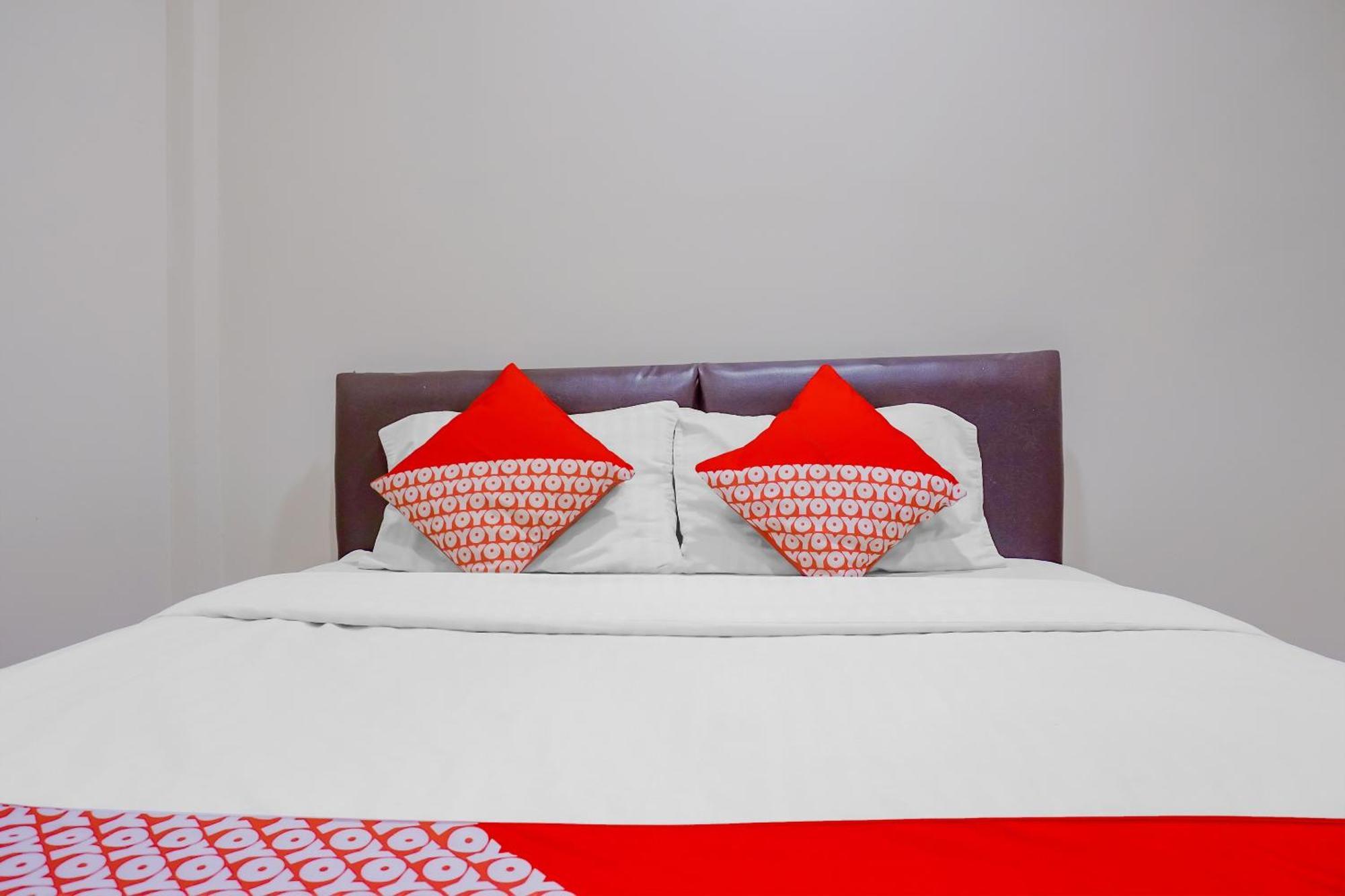 Oyo 117 Blueberry Homestay Jakarta Ngoại thất bức ảnh
