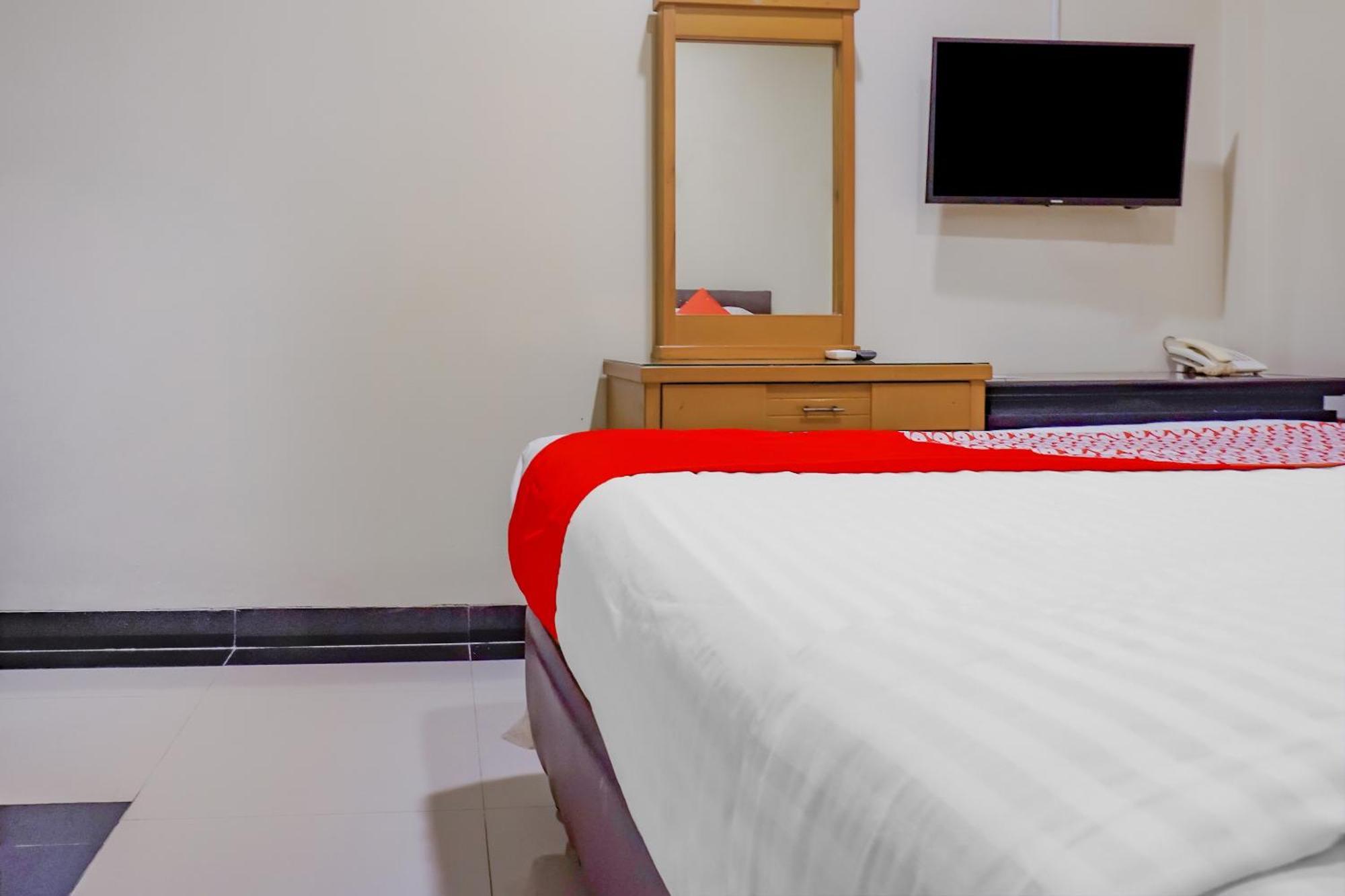 Oyo 117 Blueberry Homestay Jakarta Ngoại thất bức ảnh